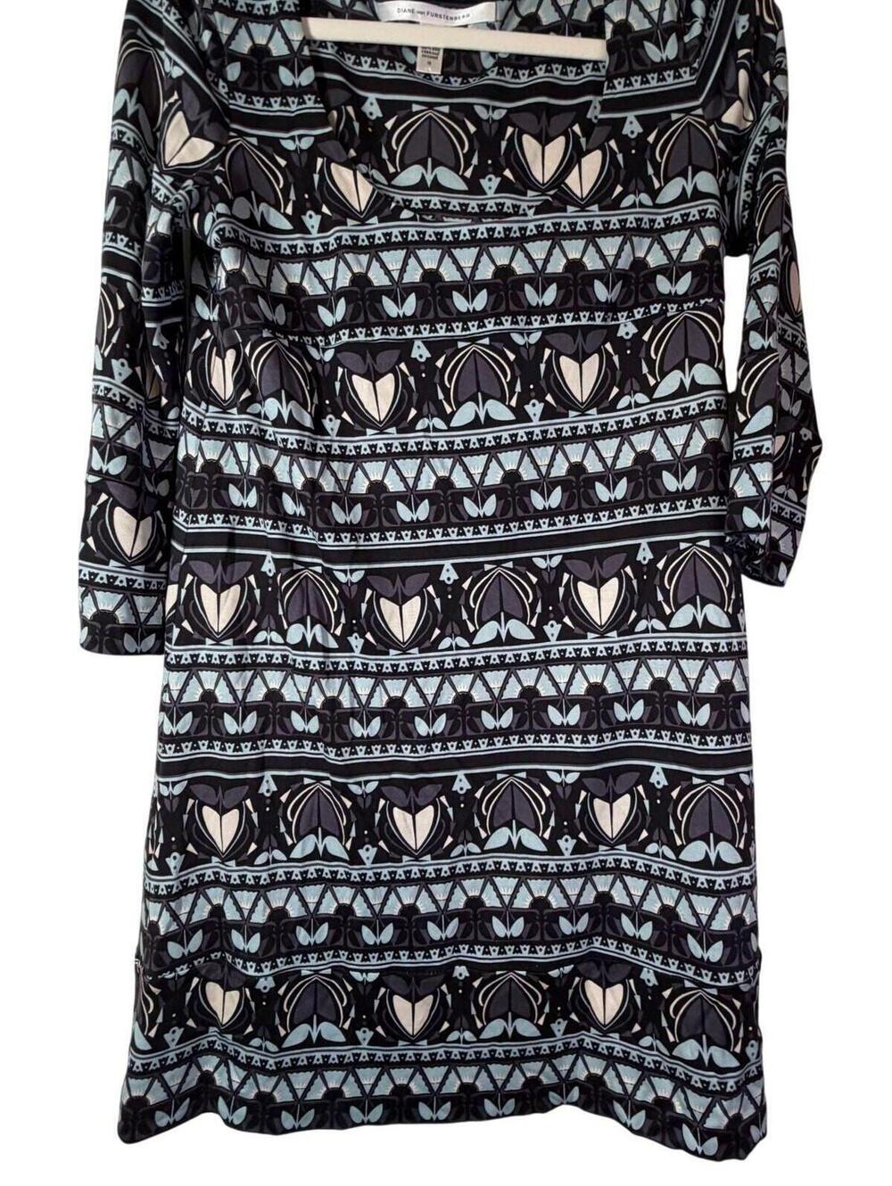Diane von Furstenberg Silk Jersey 3/4 Sleeve Geometric Print Sheath Dress 10